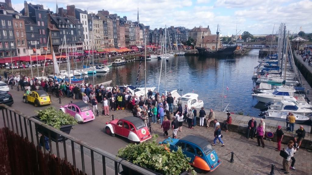 Le Balcon Du Port Apartamento Honfleur Quarto foto